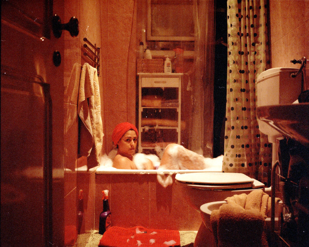 2_Patricia_Reis_o banho_de_patricia_2006